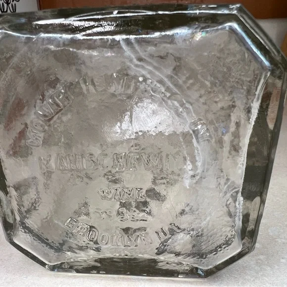 Vintage Clear Glass Manschewitz Monarch Wine Co. One Quart Decanter - Picture 6 of 9